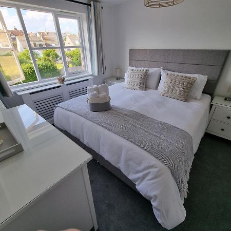Hightide - 2 Bed With Parking, Balcony & Sea View. Appartement Swanage Buitenkant foto