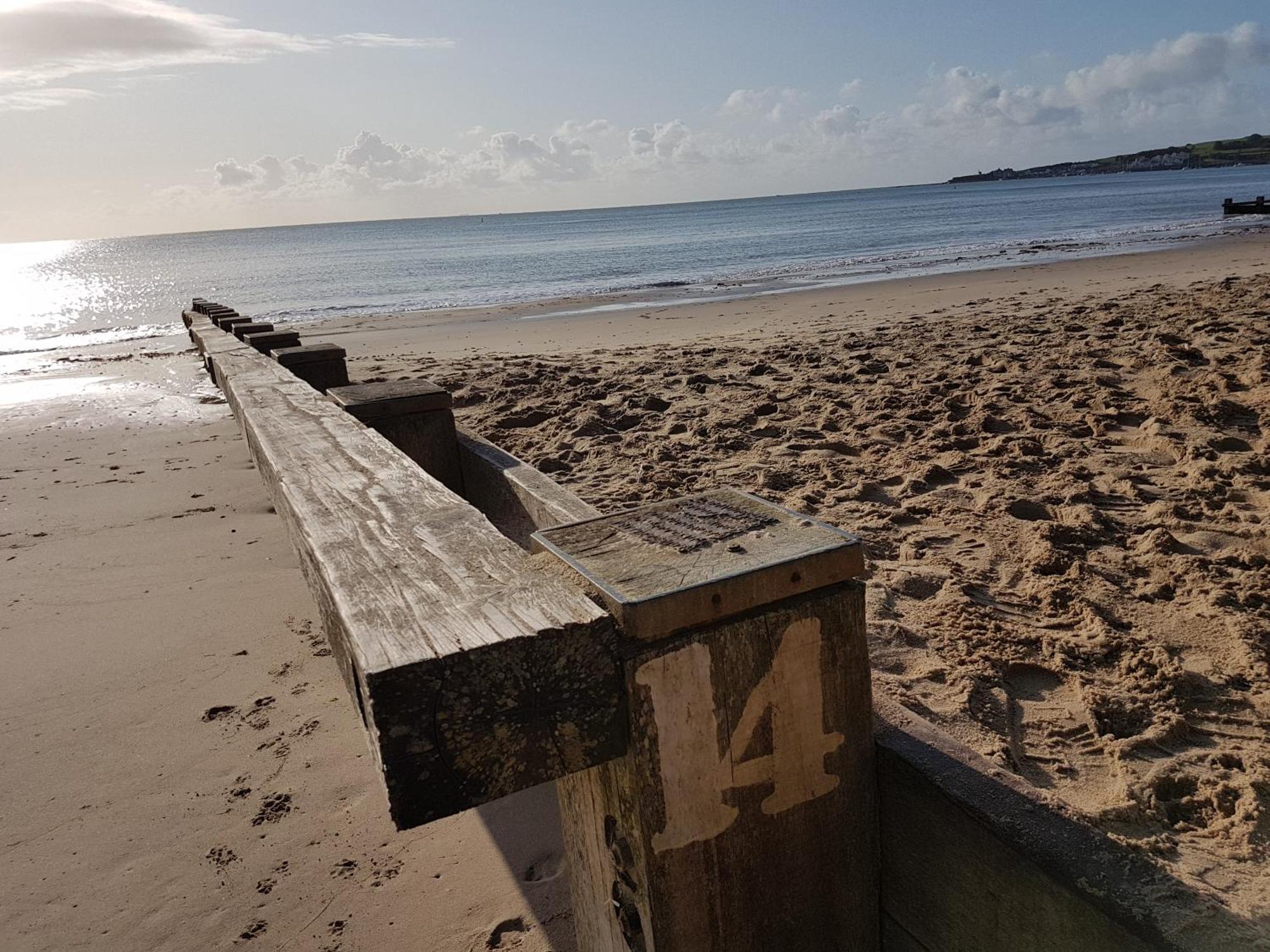 Hightide - 2 Bed With Parking, Balcony & Sea View. Appartement Swanage Buitenkant foto